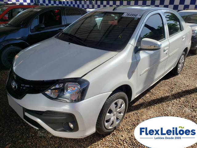 TOYOTA ETIOS 1.5 21/21